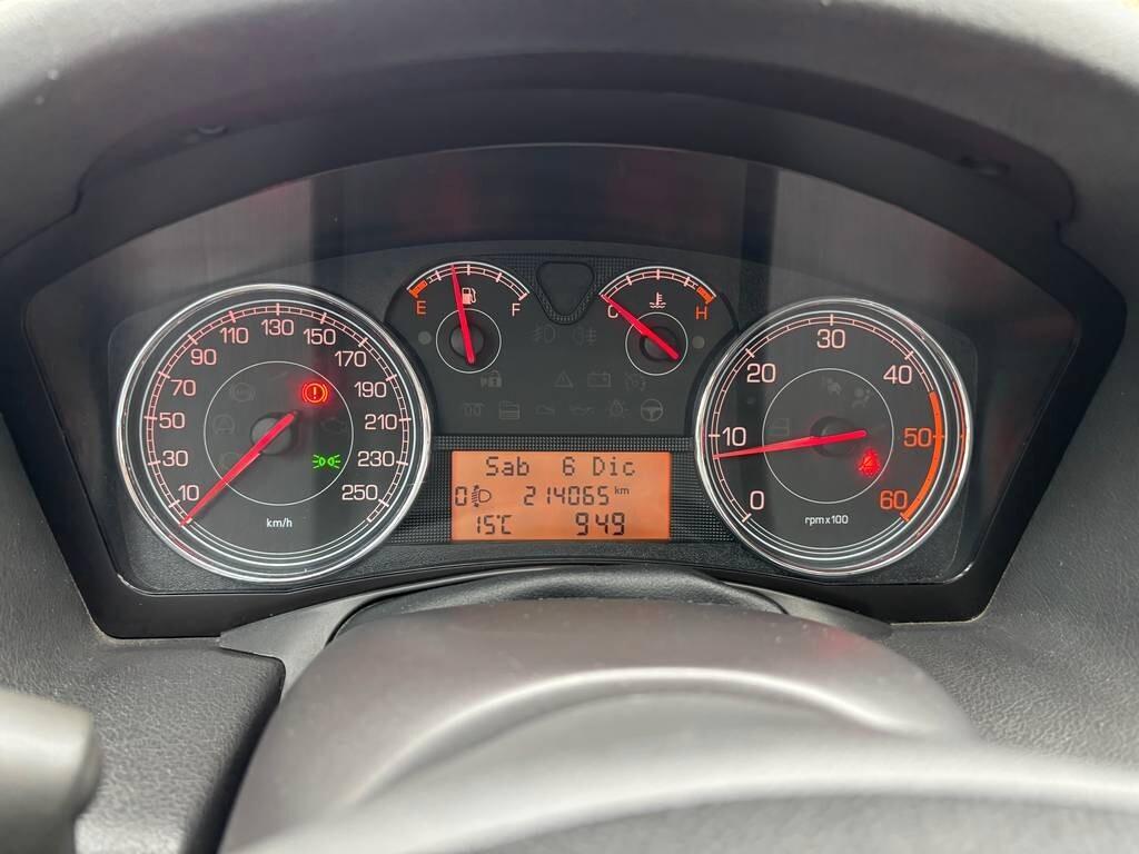 Fiat Croma 1.9 Multijet Active 2009/ 214.000 Km Vieni a scoprirla qui da noi