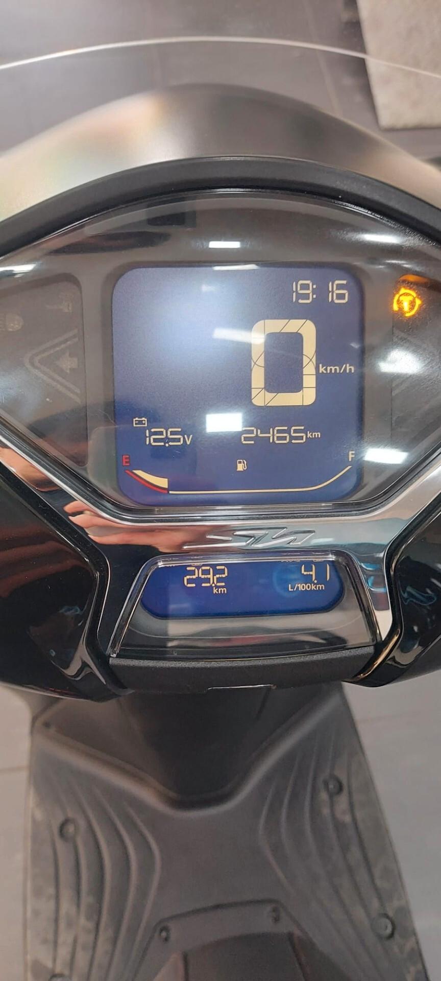 Honda SH 125 sport