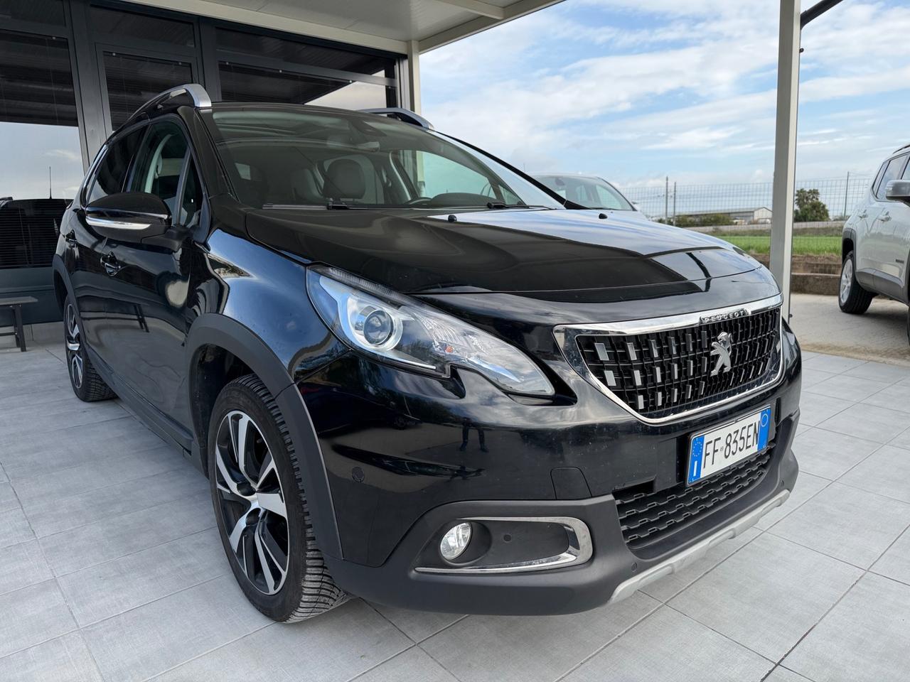 Peugeot 2008 BlueHDi 100 Allure