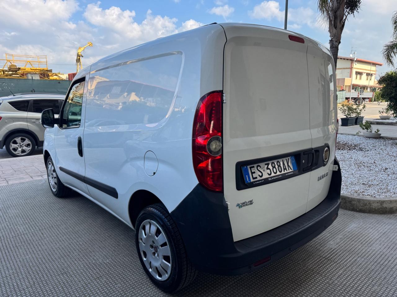 Fiat Doblo Cargo natural power