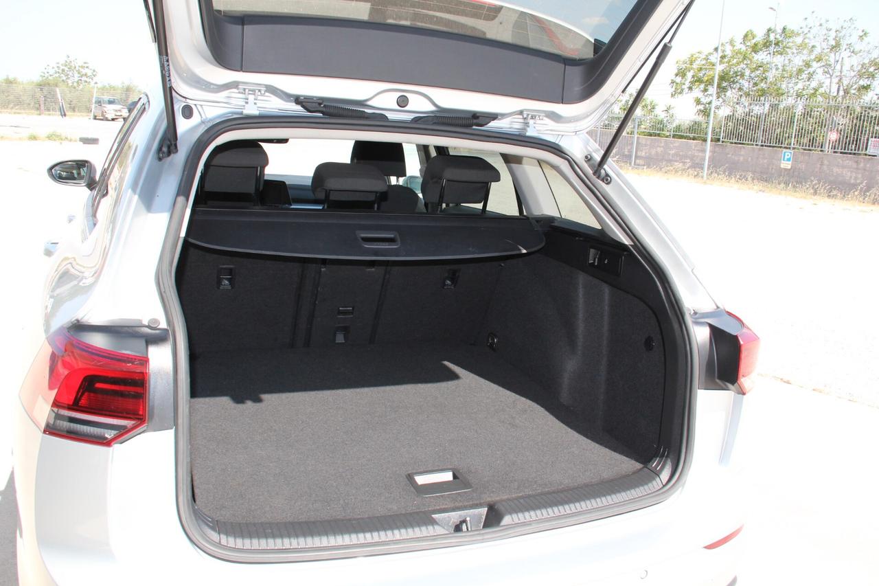 Volkswagen Golf Variant 2.0 TDI SCR DSG Life