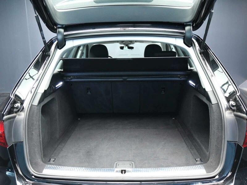 AUDI A4 5ª serie A4 Avant 30 TDI/136 CV S tron...