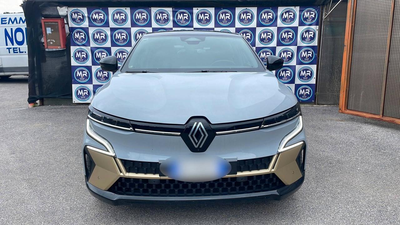 Renault Megane E-TECH 100% ELECTRIC ICONIC NUOVA