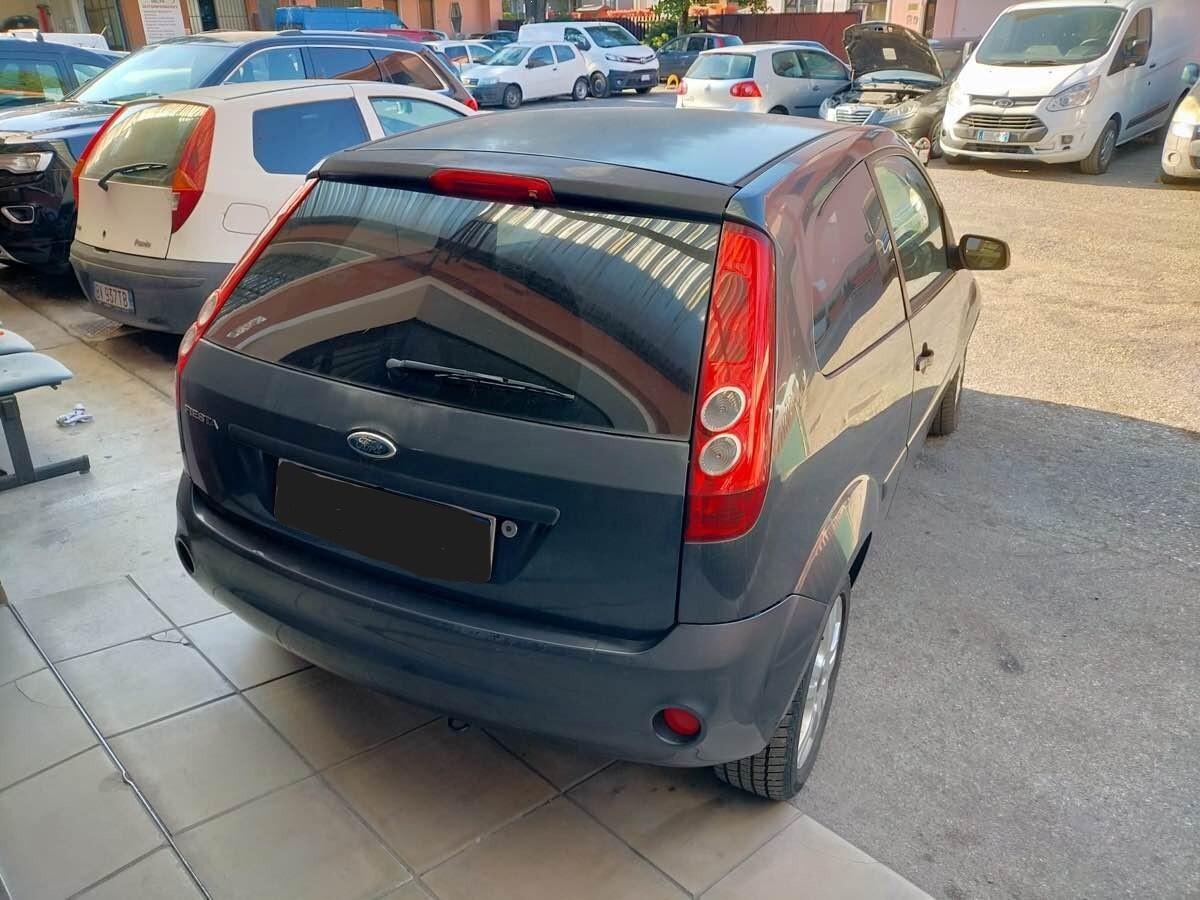Ford Fiesta 1.2 GHIA