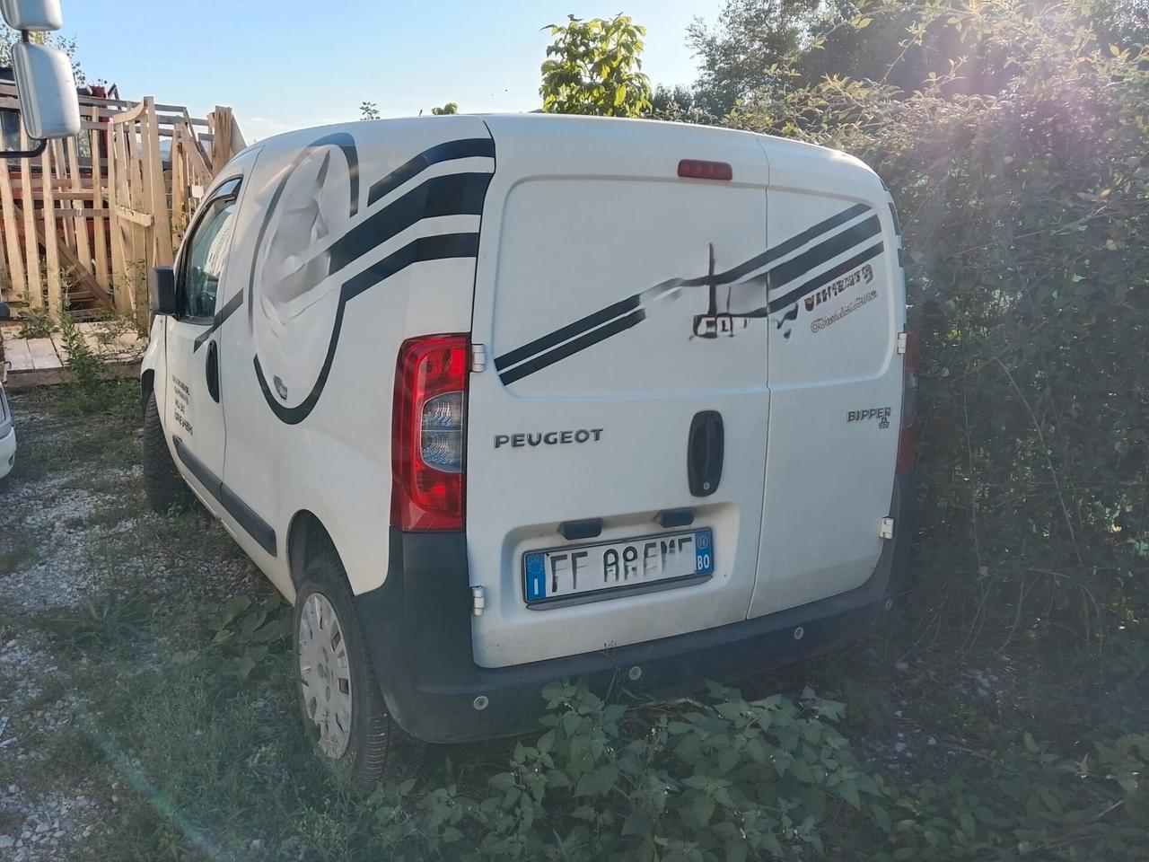 Peugeot Bipper Tepee 1.3 HDi 80 con motore non buono