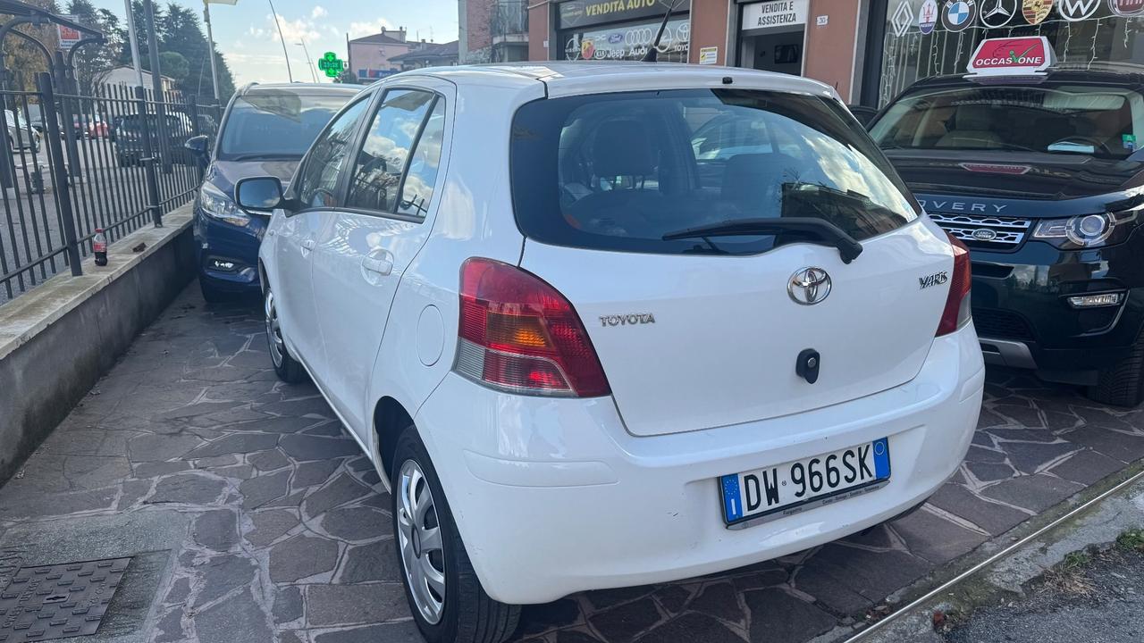 Toyota Yaris 1.3 5 porte Sol 6 marce unico proprietario