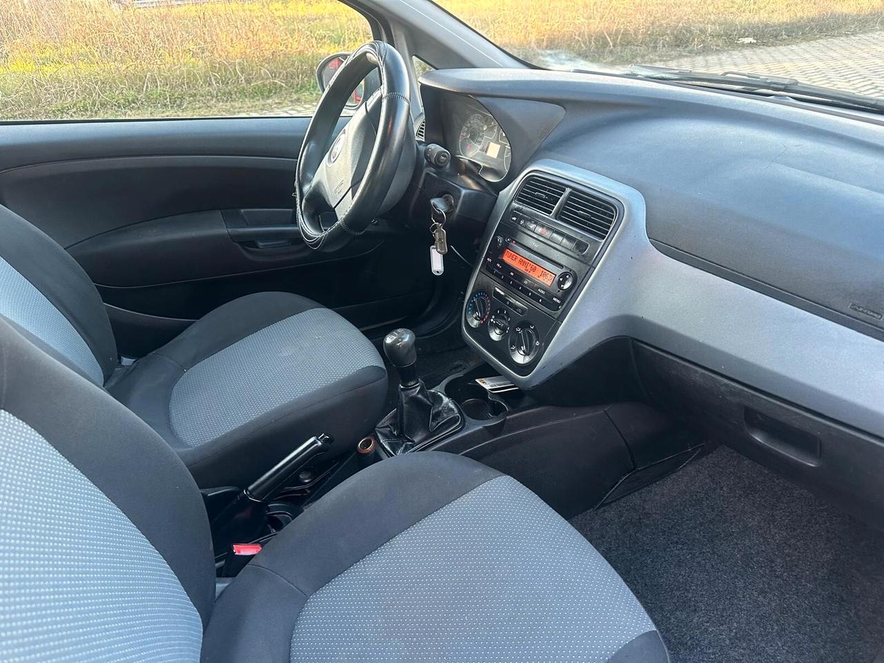 Fiat Grande Punto 1.3 MJT 75 3p.Van Actual 2pt