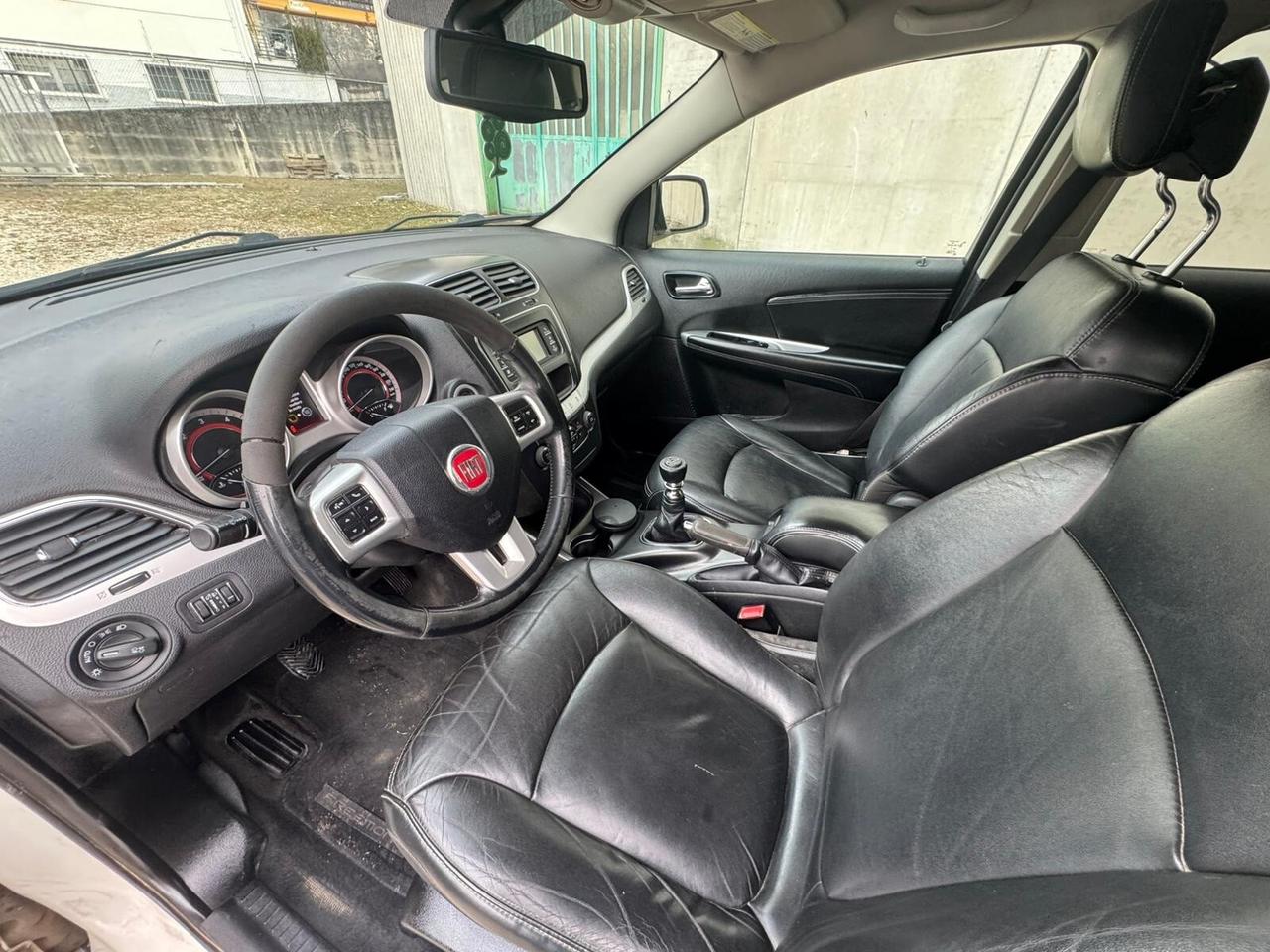 Fiat Freemont 2.0 MJT 7 POSTI NEOPATENTATI