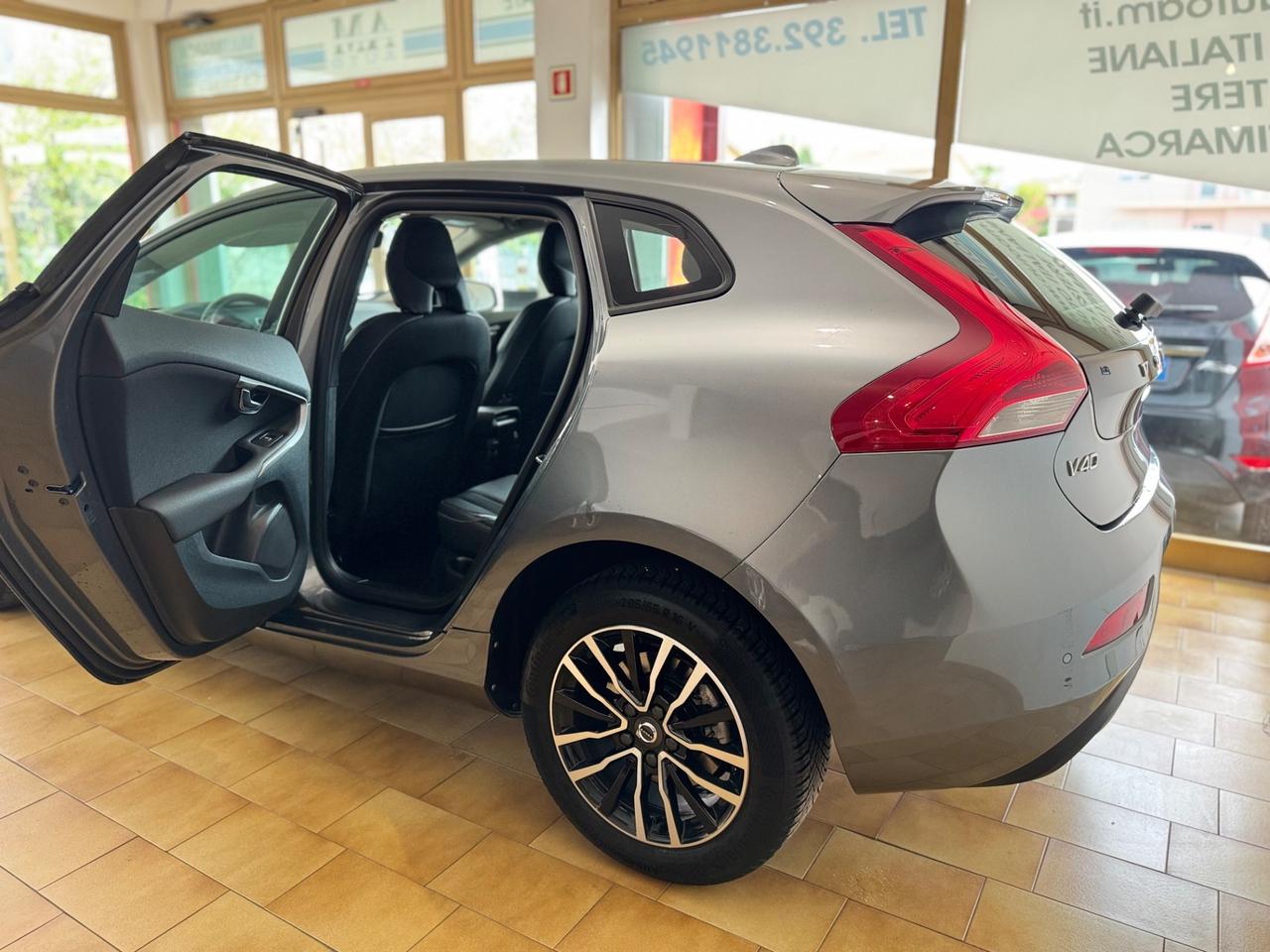 Volvo V40 D2 Business Plus