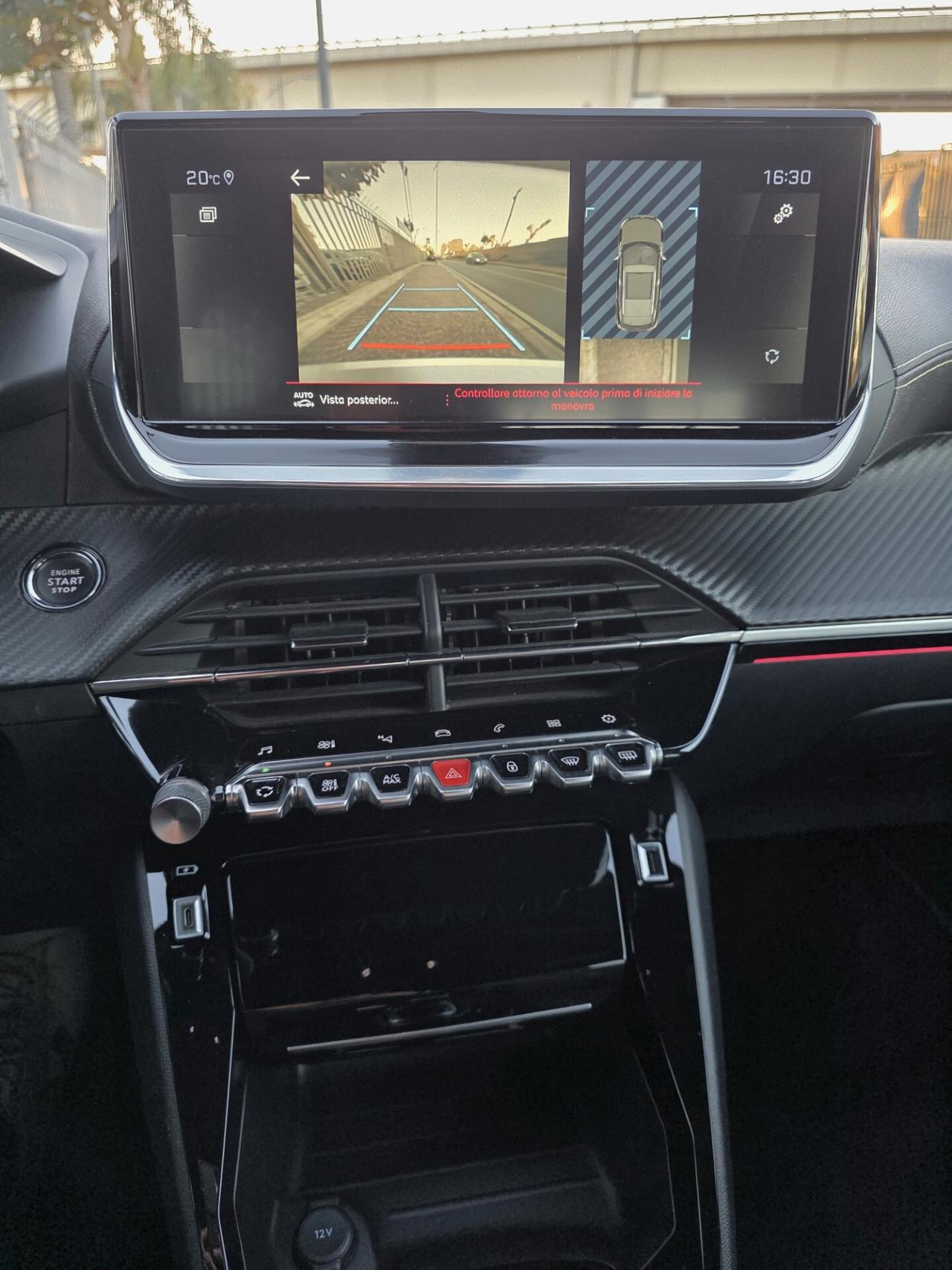 Peugeot 2008 PureTech 130 S&S EAT8 GT