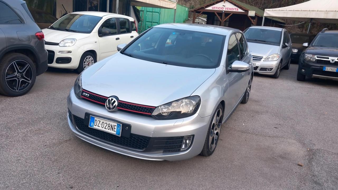Volkswagen Golf GTI 2.0 TSI 4mot. DSG 5p. R