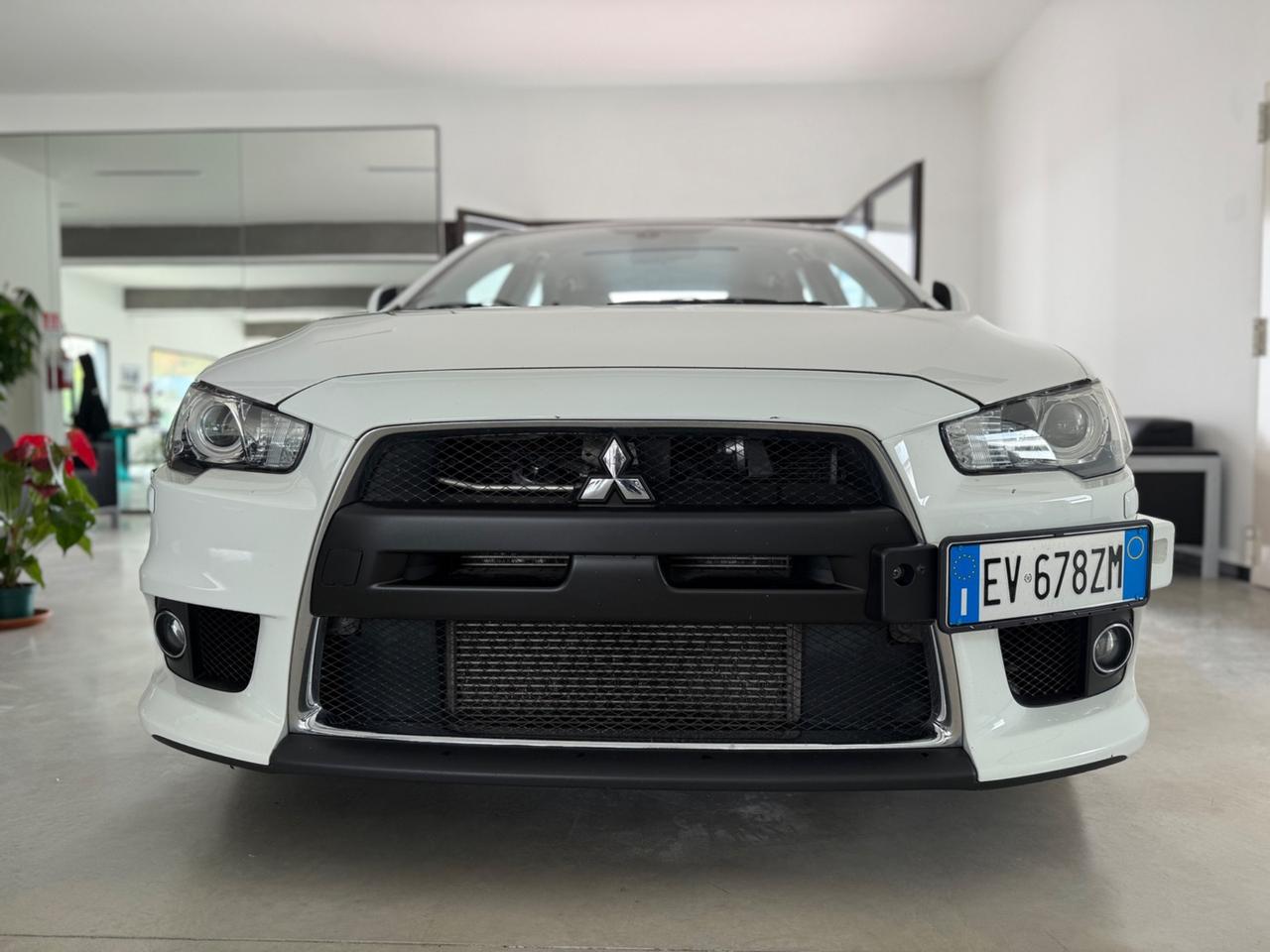 Mitsubishi i-MiEV LANCER EVOLUTION MR