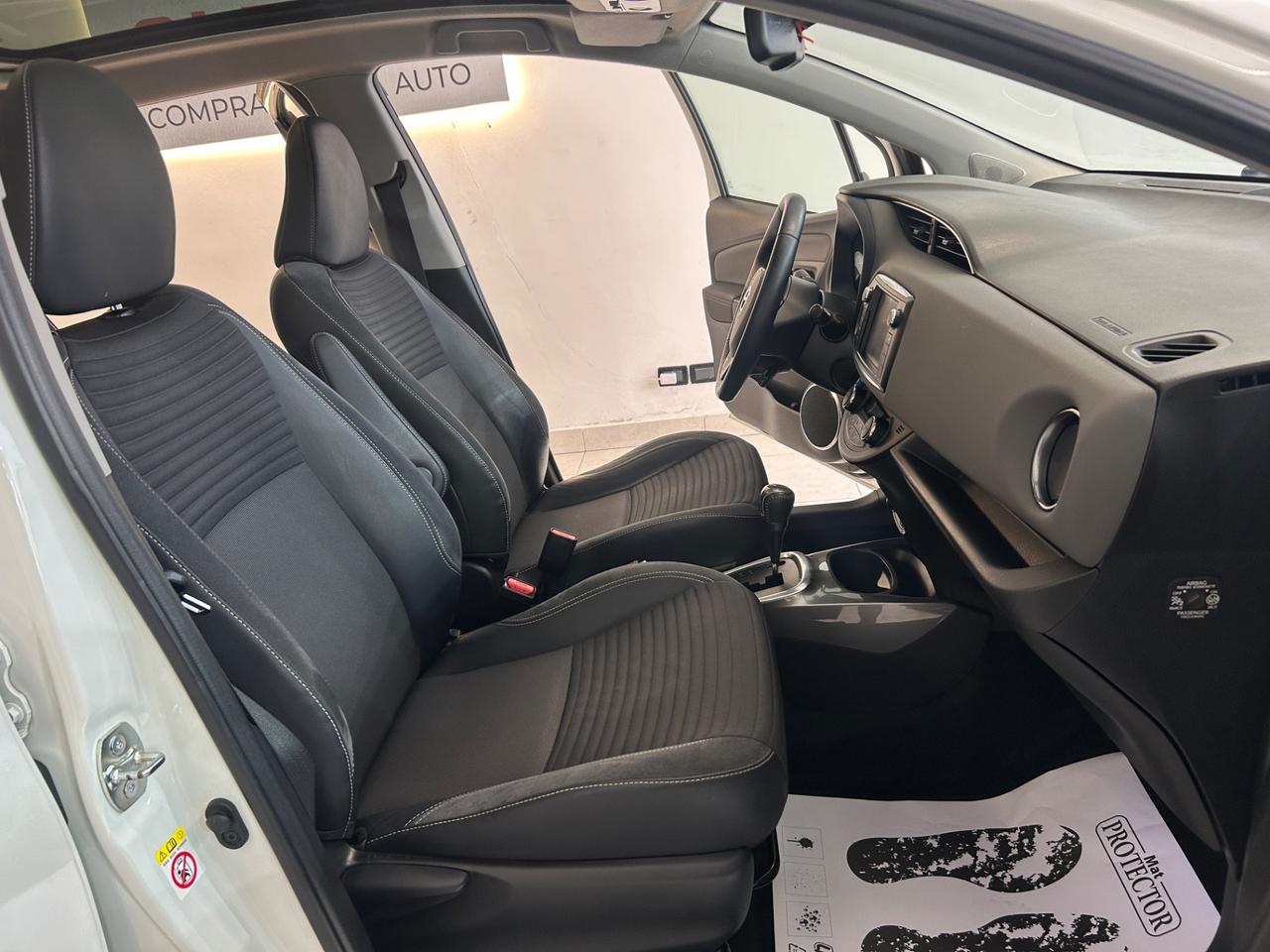 Toyota Yaris 1.5 Hybrid 55kw AUTOMATICA