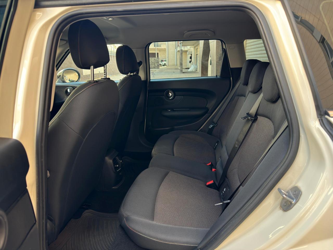 Mini Cooper D Clubman 2.0 Hype 150 cv PREZZO OUTLET!!!
