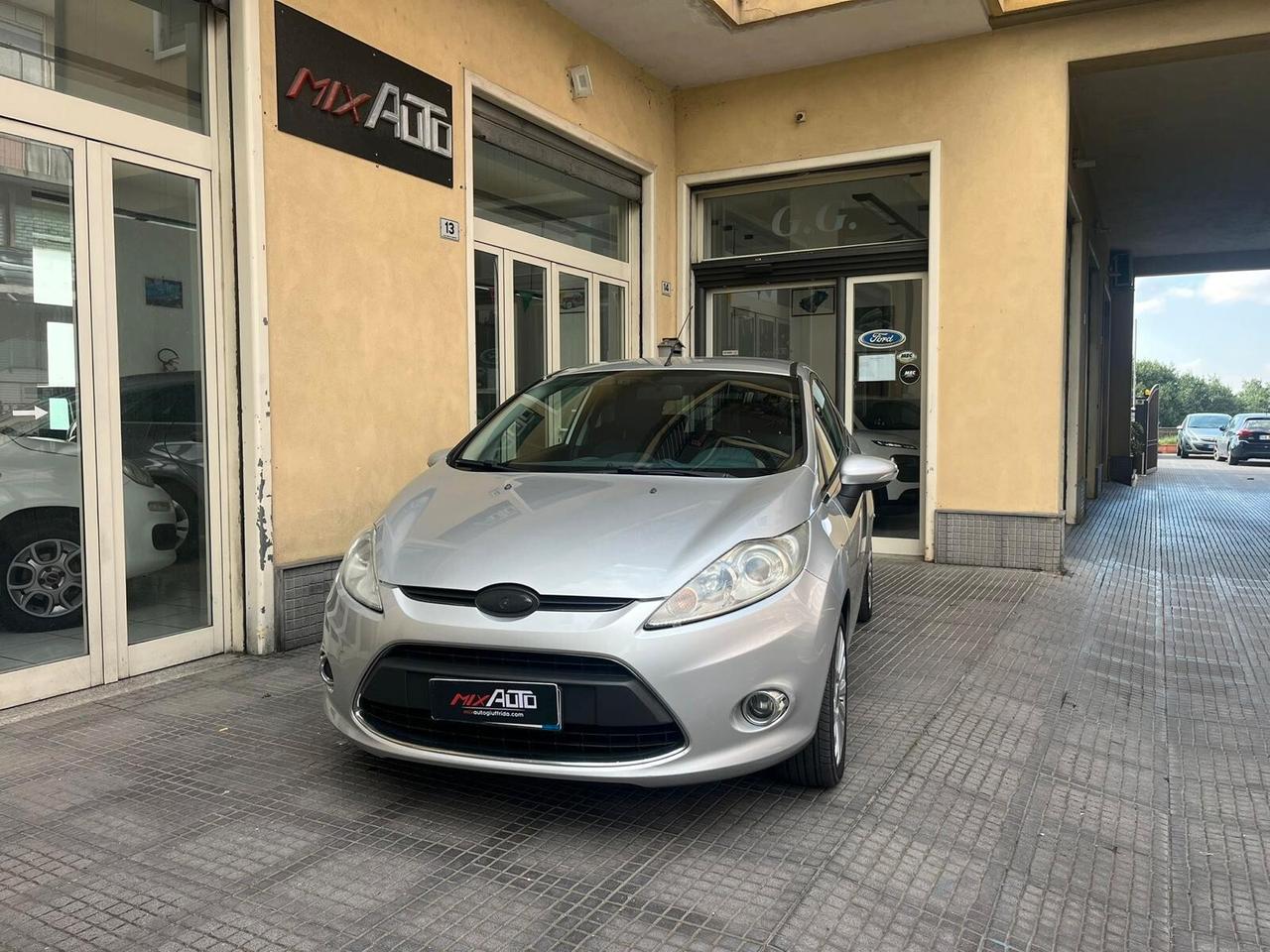 Ford Fiesta 1.4 TDCi 68CV 3 porte Titanium