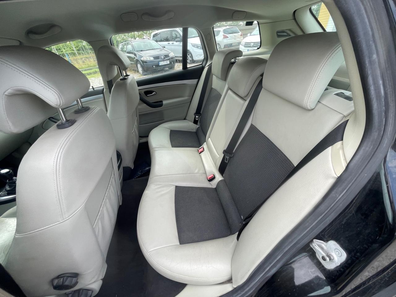 Saab 9-3 SportHatch 1.9 TiD DPF Vector