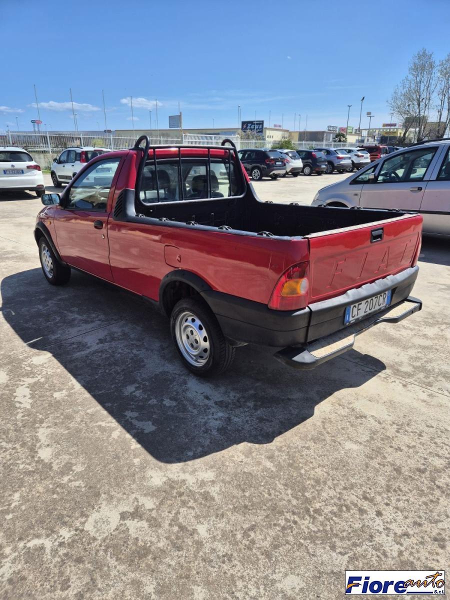 FIAT - Strada