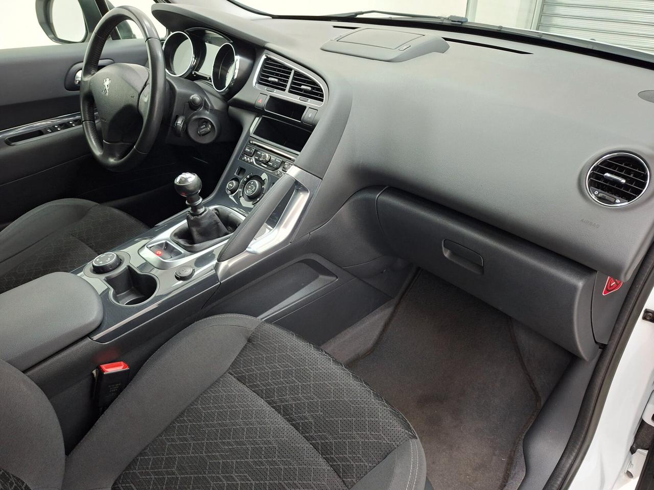 Peugeot 3008 Allure 1.6 HDi 115cv