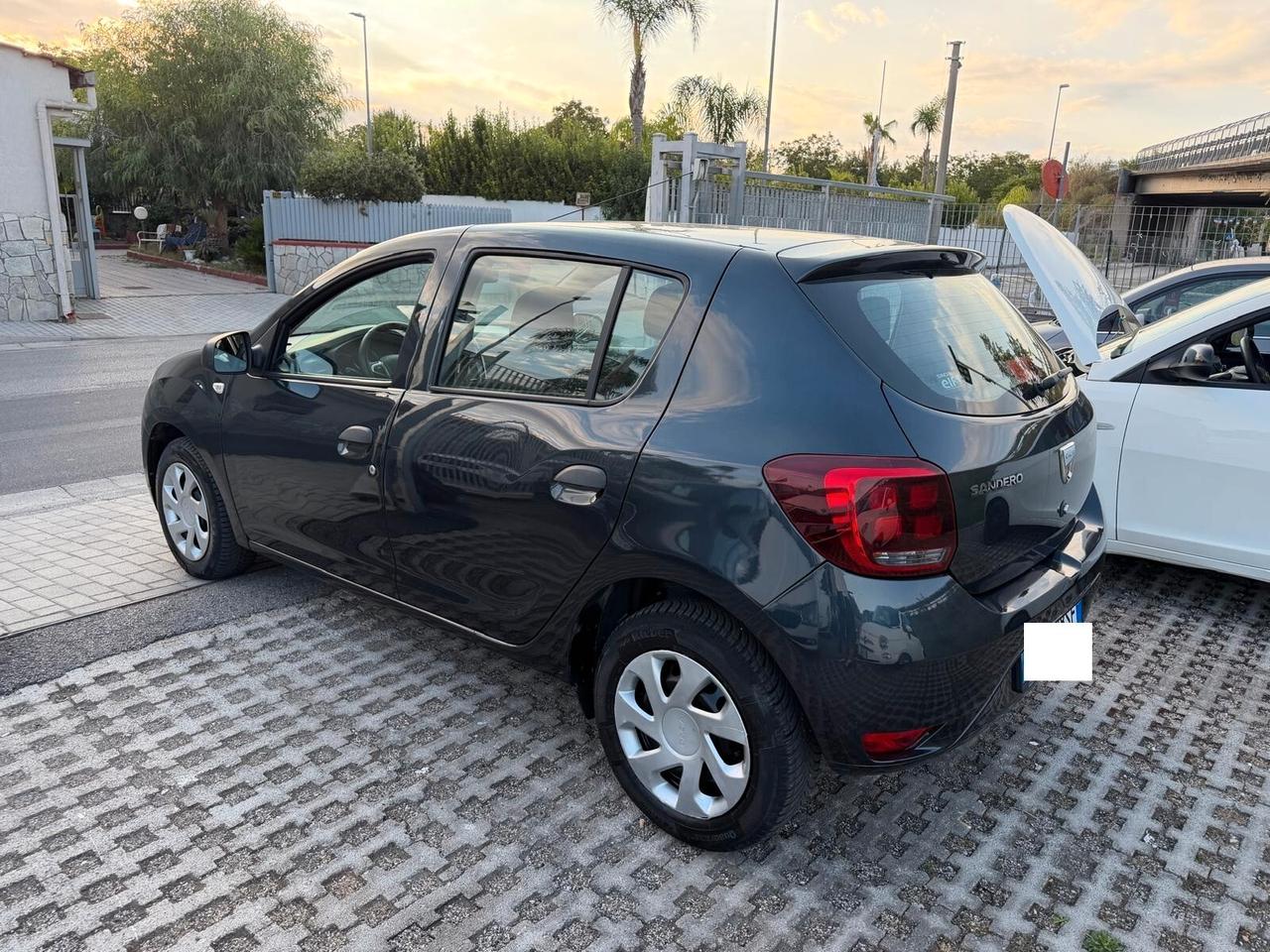 Dacia Sandero 1.5 dCi 8V 75CV Start&Stop Lauréate-12/2017
