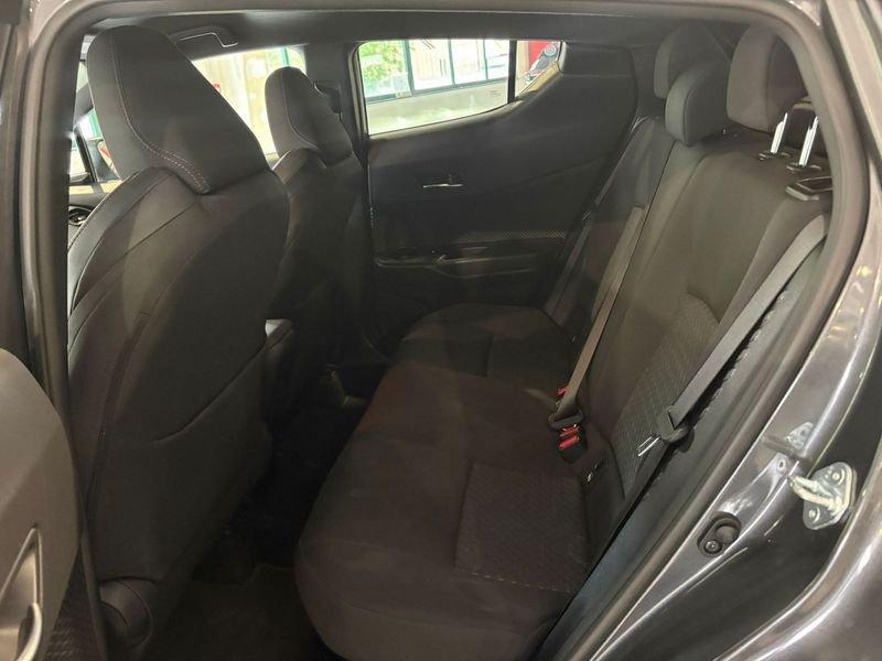 Toyota C-HR 2.0H (184CV) E-CVT Trend