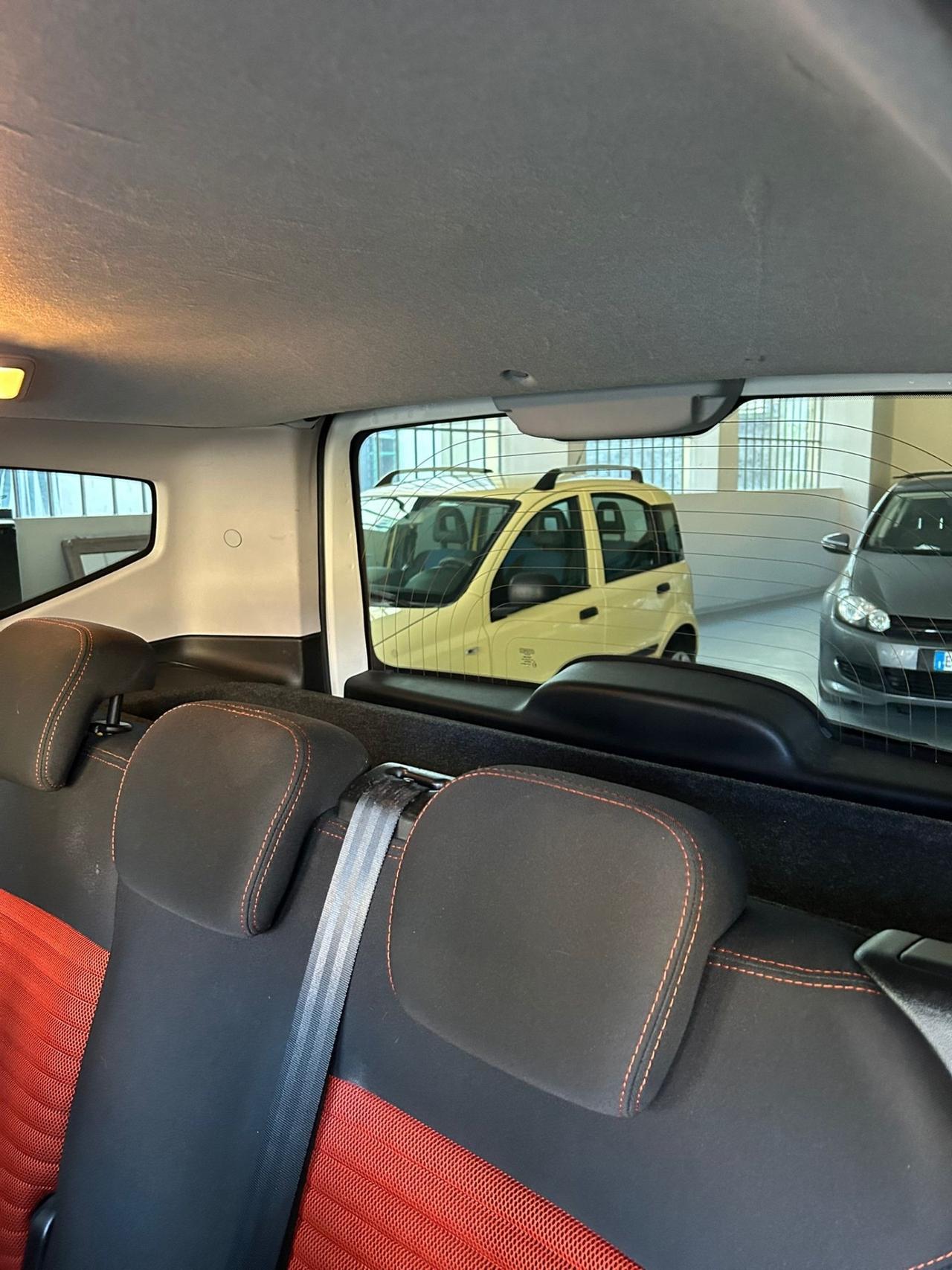 Fiat Qubo 1.3 MJT 80 CV Trekking