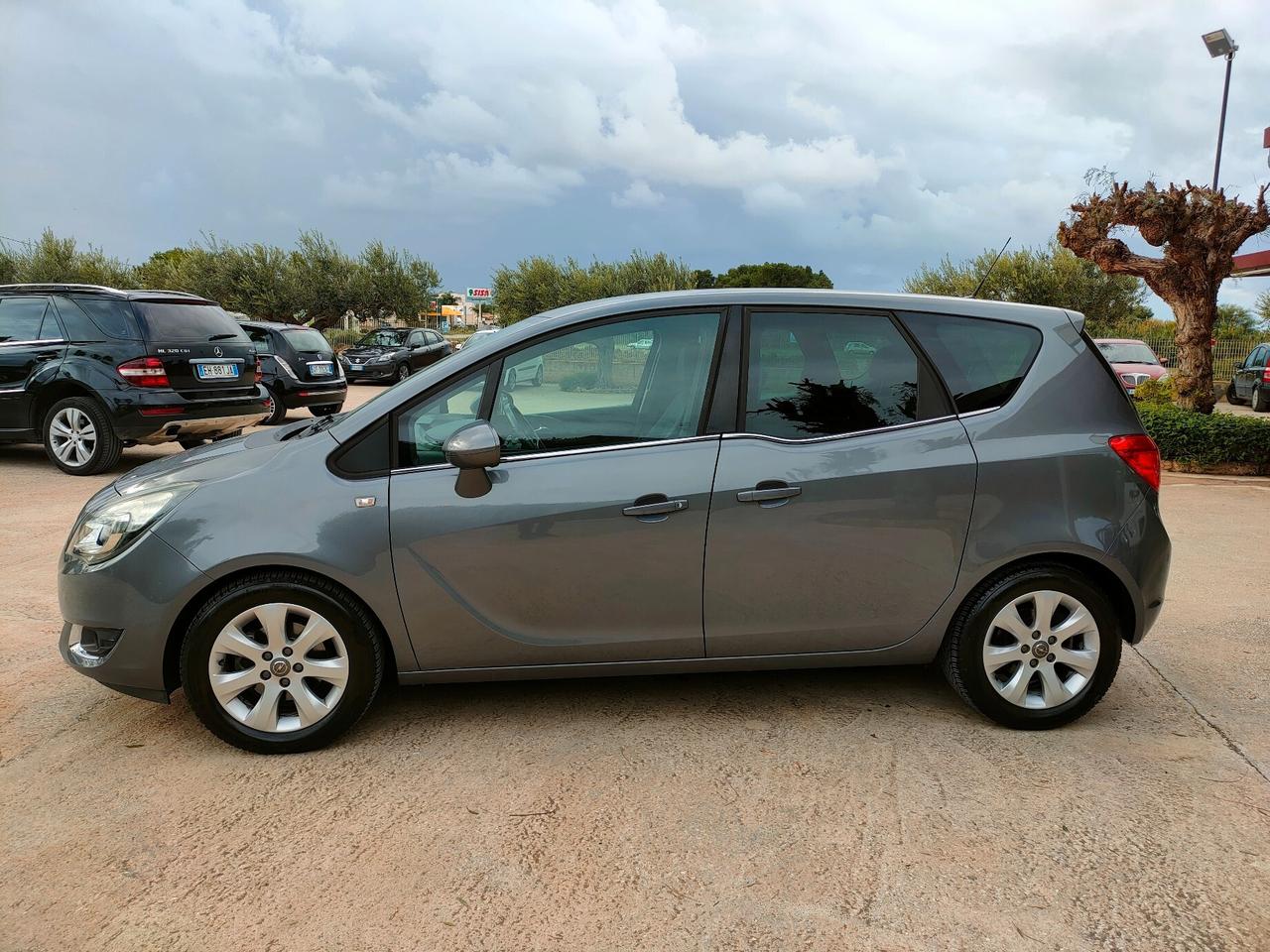 Opel Meriva 1.3 CDTI 95CV ecoFLEX Cosmo