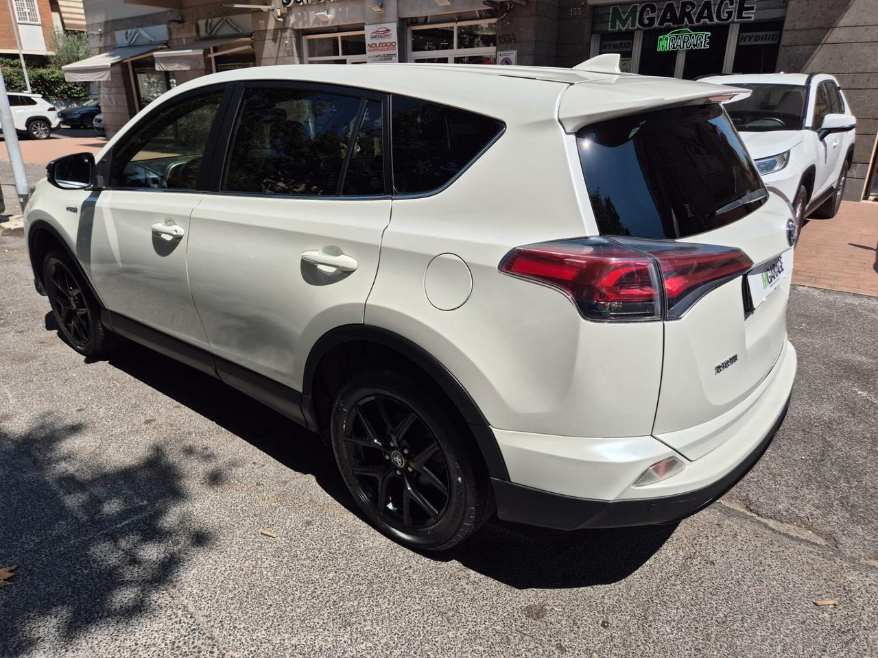 Toyota RAV 4 2.5 Hybrid Style