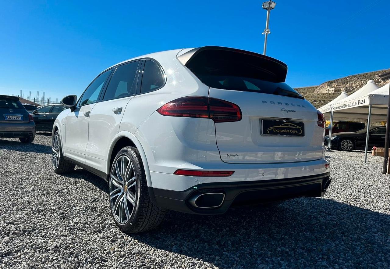 Porsche Cayenne 3.0 Diesel Platinum Edition