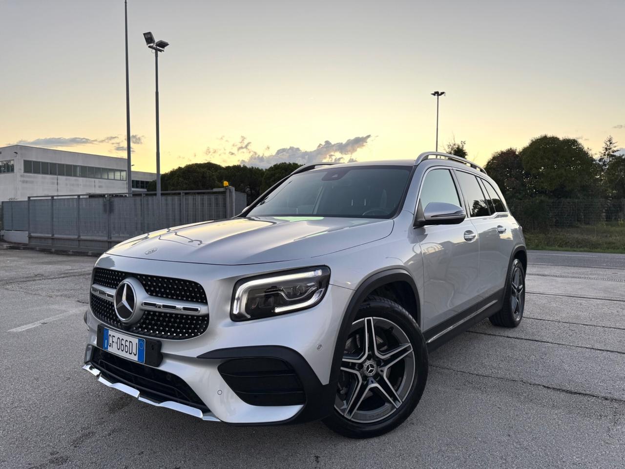 MERCEDES GLB Premium Amg Full - Tetto Led 19