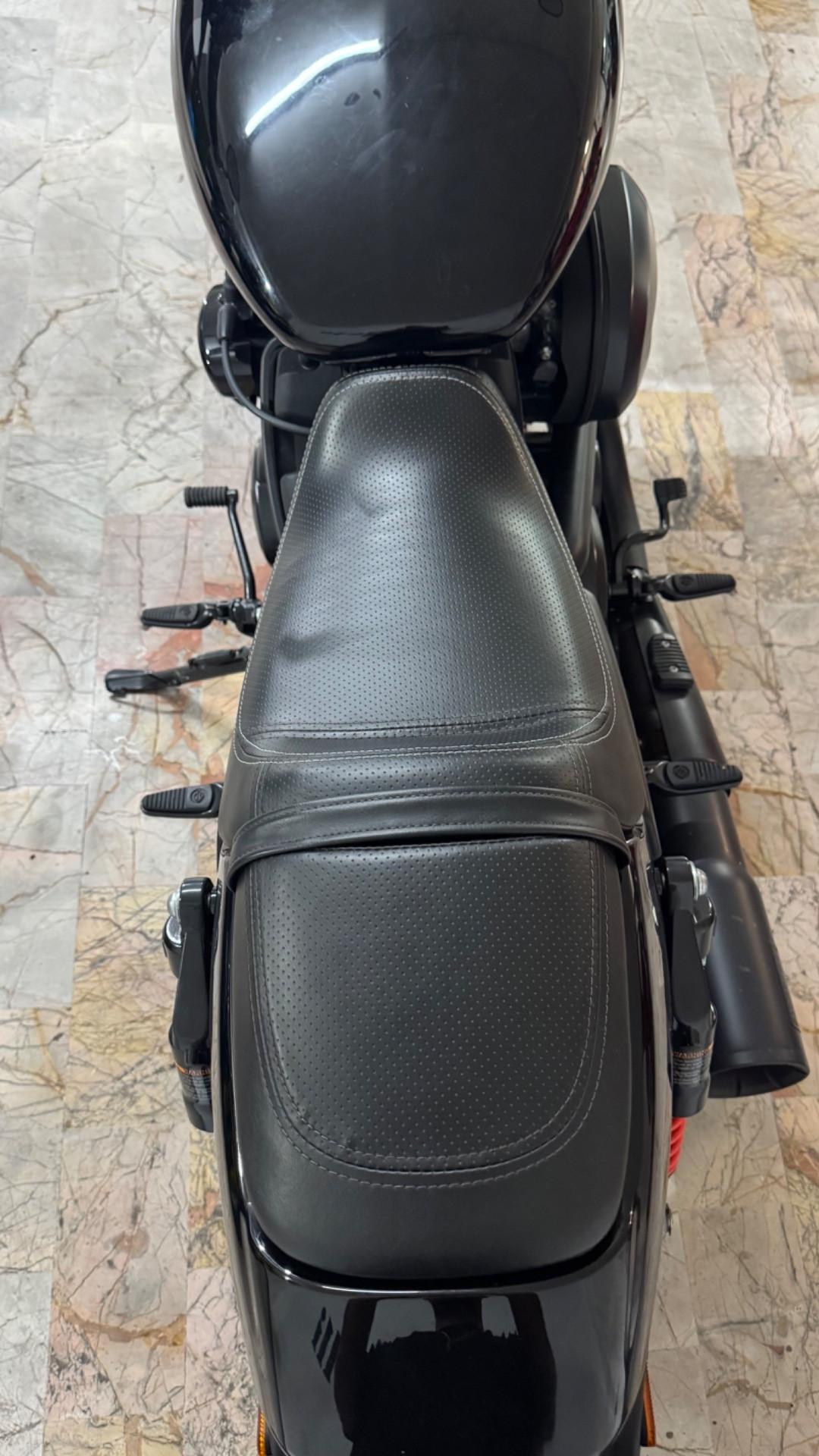 HARLEY DAVIDSON STREET ROD 750 02/2019 7.400 KM