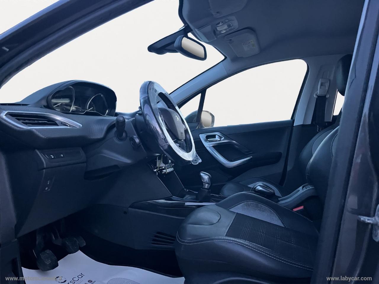 PEUGEOT 2008 PureTech 82 S&S Allure