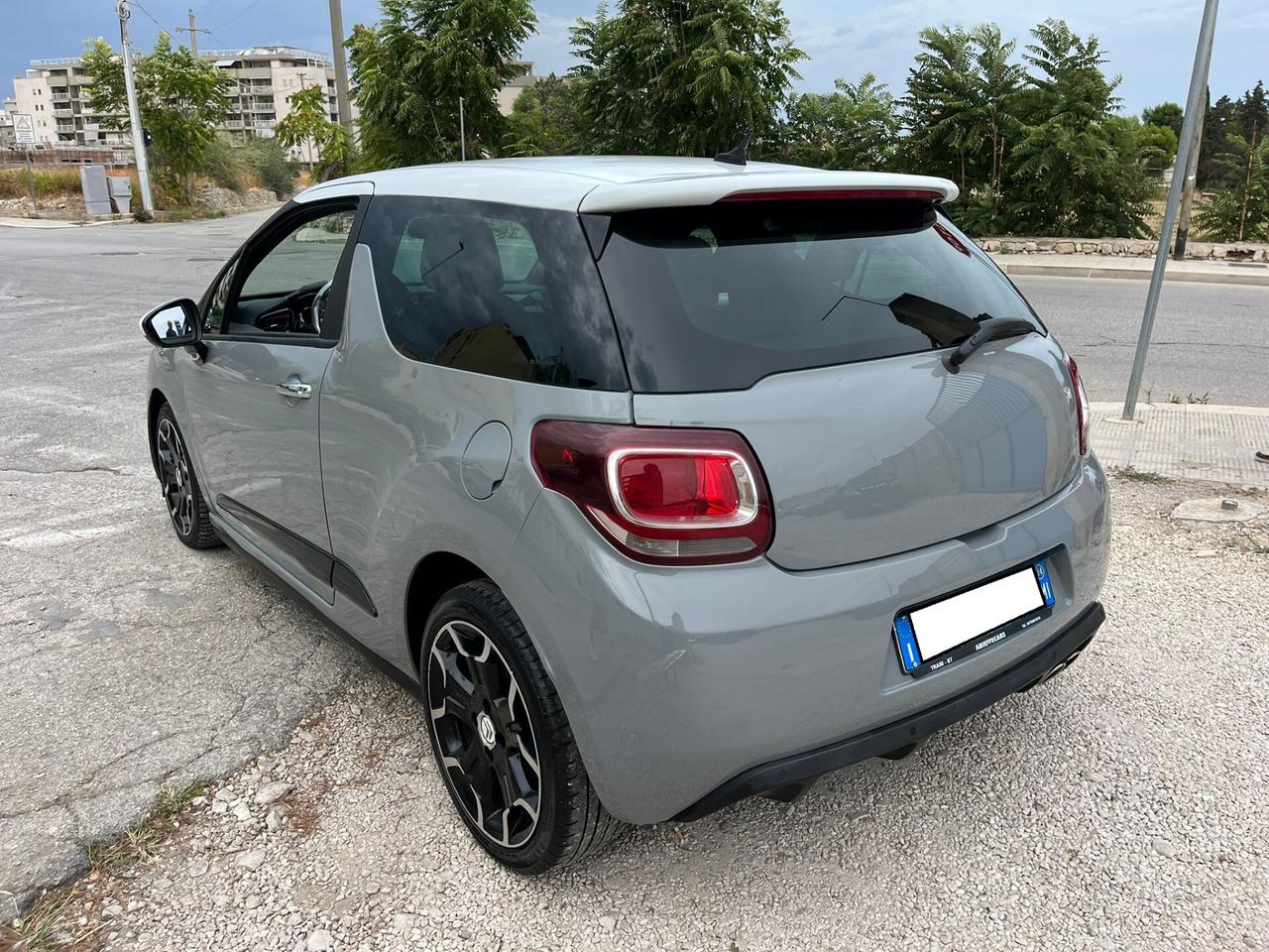DS3 BlueHDi 120 S&S So Irresistible 2014