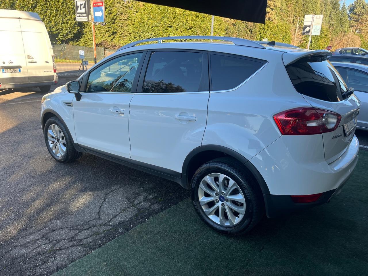 Ford Kuga 2.0 TDCi 163 CV 4WD Individual DPF