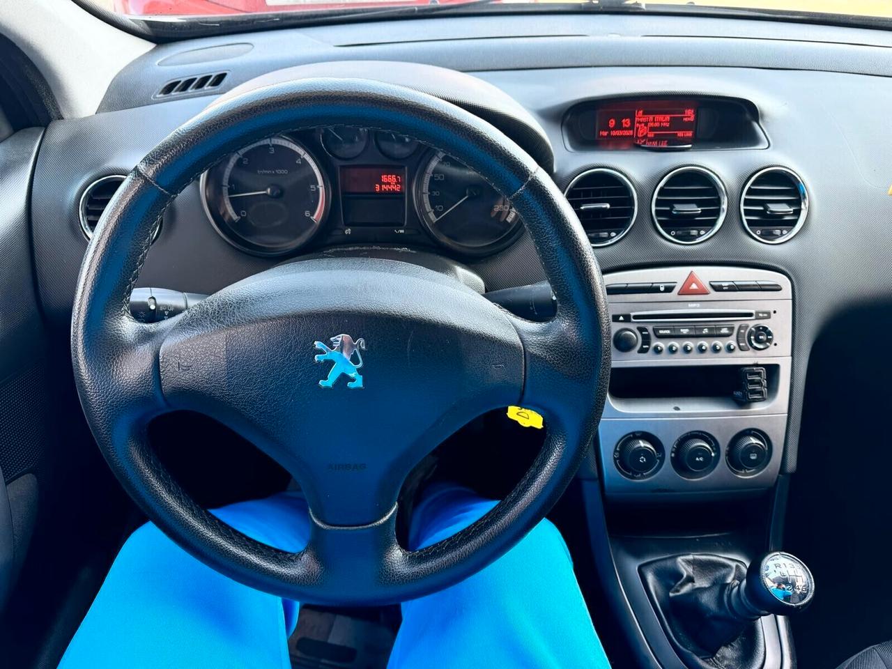 Peugeot 308 1.6 HDi 110CV S.W.