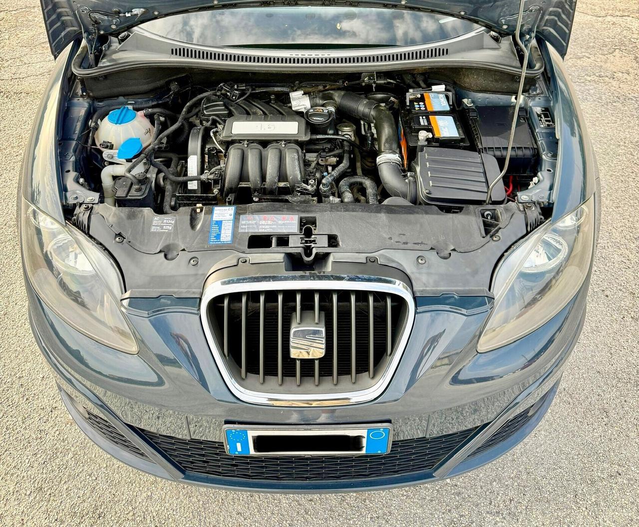 Seat Altea XL 1.6 benzina uniproprietà neopatentati