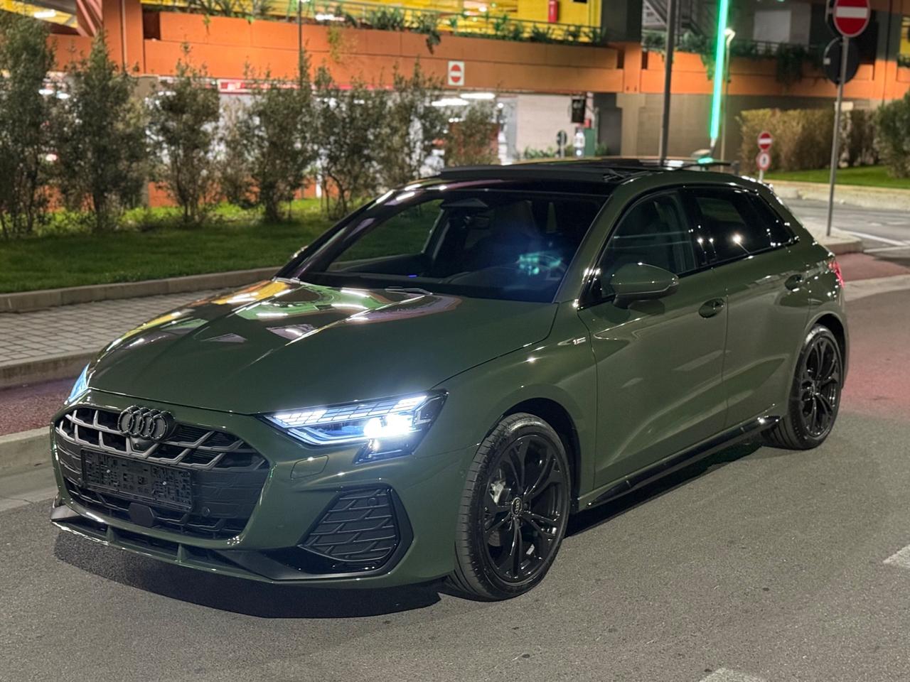 Audi A3 SPB 35 TDI - S LINE - VERDE DISTRICT - KM 0