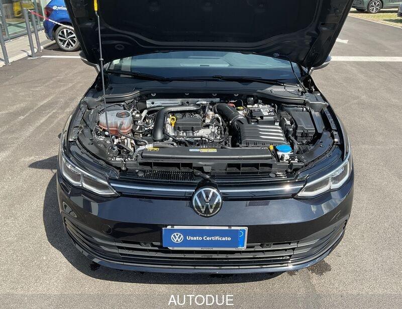 Volkswagen Golf 8 1.0 ETSI EVO LIFE DSG 110 CV