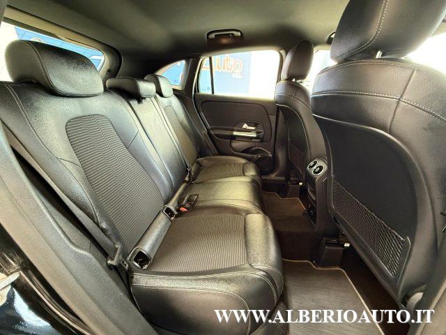 MERCEDES-BENZ GLA 200 d Automatic Sport