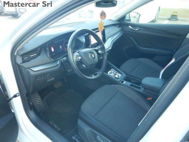 SKODA Octavia Octavia Wagon 2.0 tdi evo Executive 150cv dsg - GC