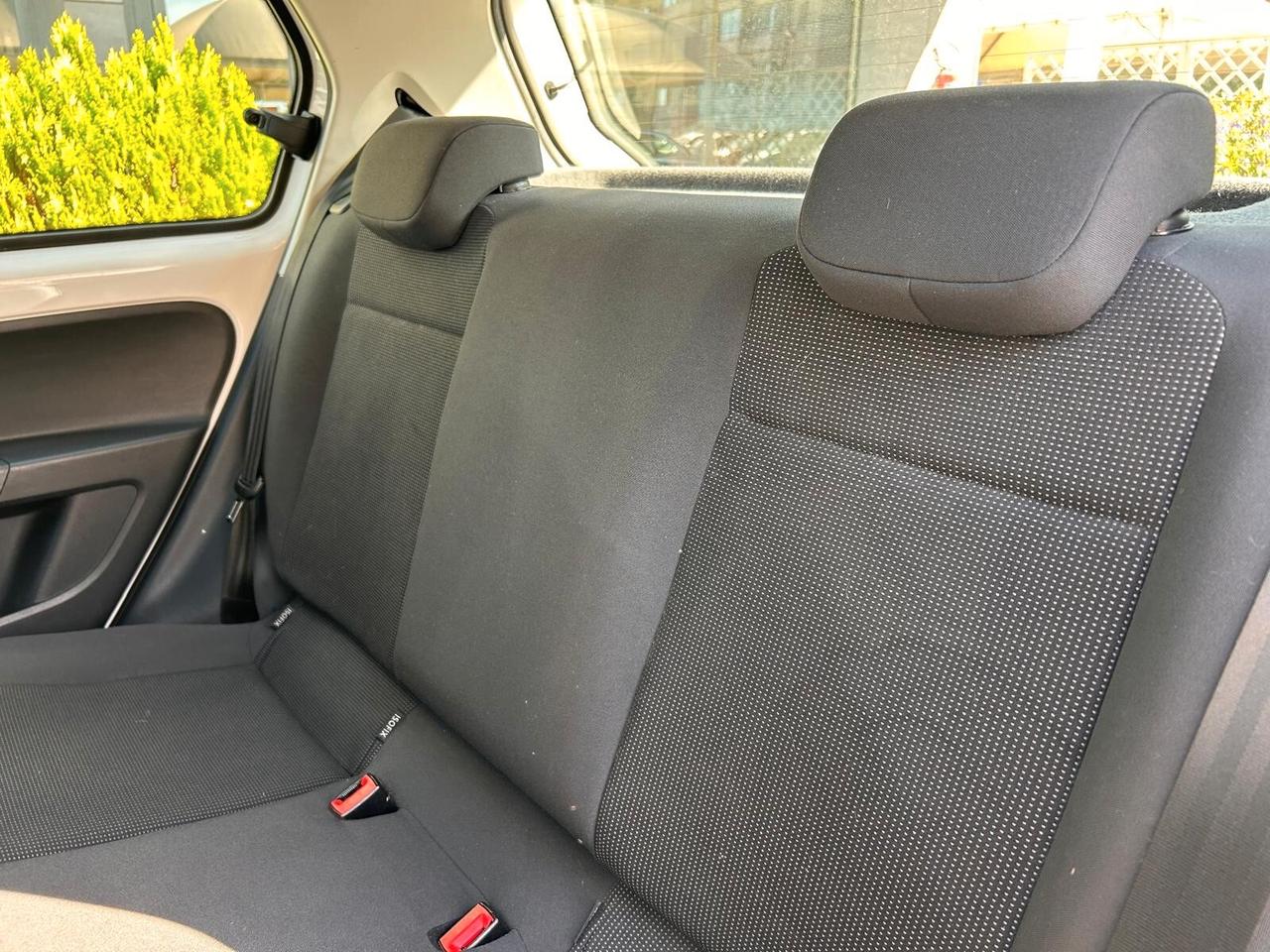 Volkswagen up! 1.0 5p. take
