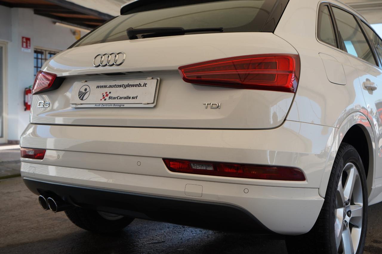 Audi Q3 2.0 TDI 150 CV Business
