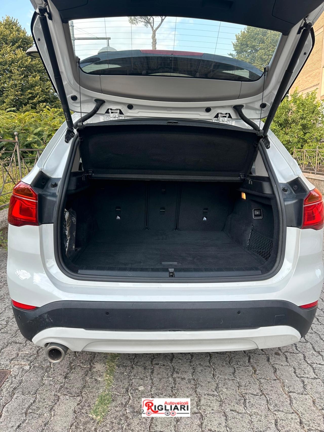 Bmw X1 sDrive18i Advantage