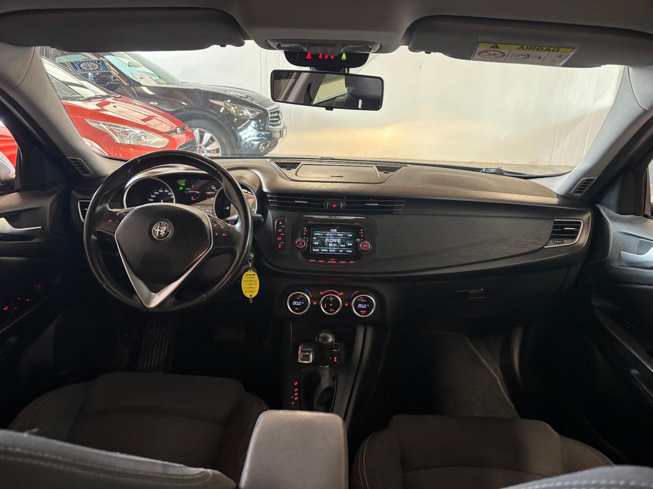 Alfa Romeo Giulietta 1.6 JTDm AUT. |OK NEOPATENTATI |