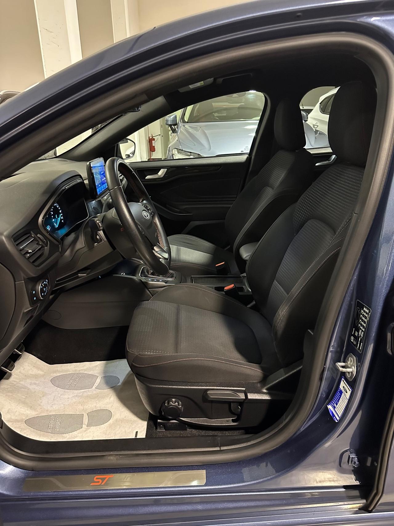 Ford Focus 1.5 EcoBlue 120 CV 5p. ST-Line