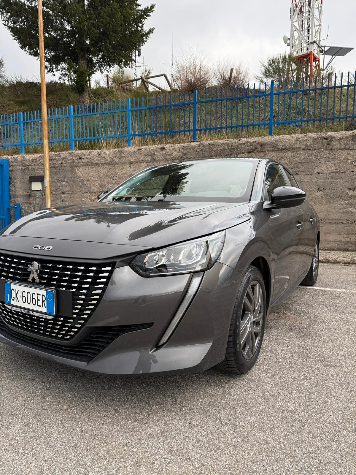 Peugeot 208 1.2 PureTech 75 cv Allure