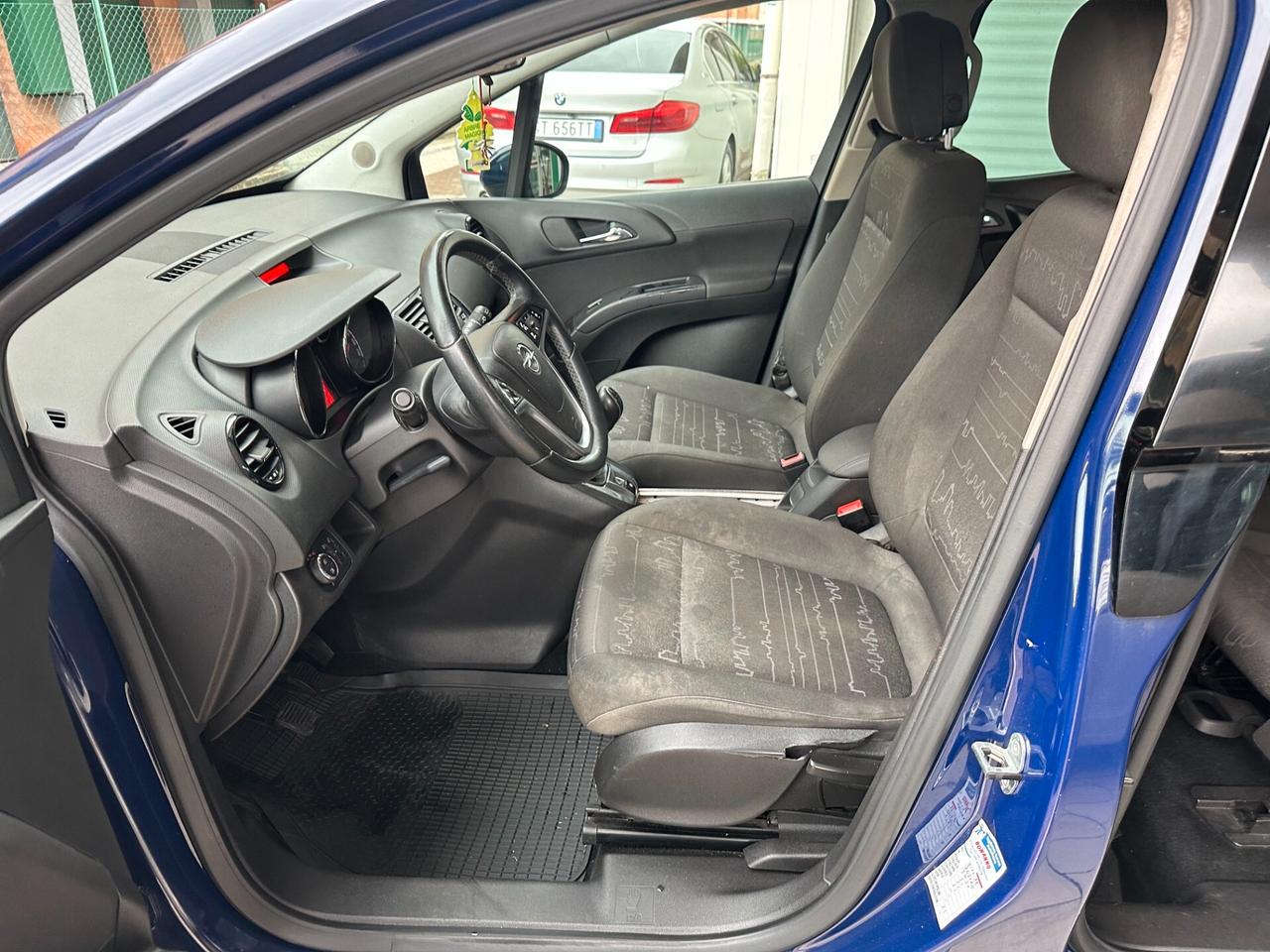 Opel Meriva 1.7 CDTI 110CV (12 RATE)