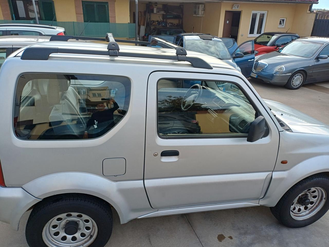 Suzuki Jimny 1.3i 16V cat 4WD JLX