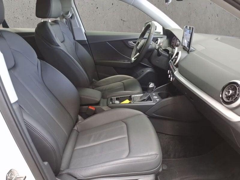 Audi Q2 Q2 35 TDI S tronic Business Advanced NAVI LED COCKPIT