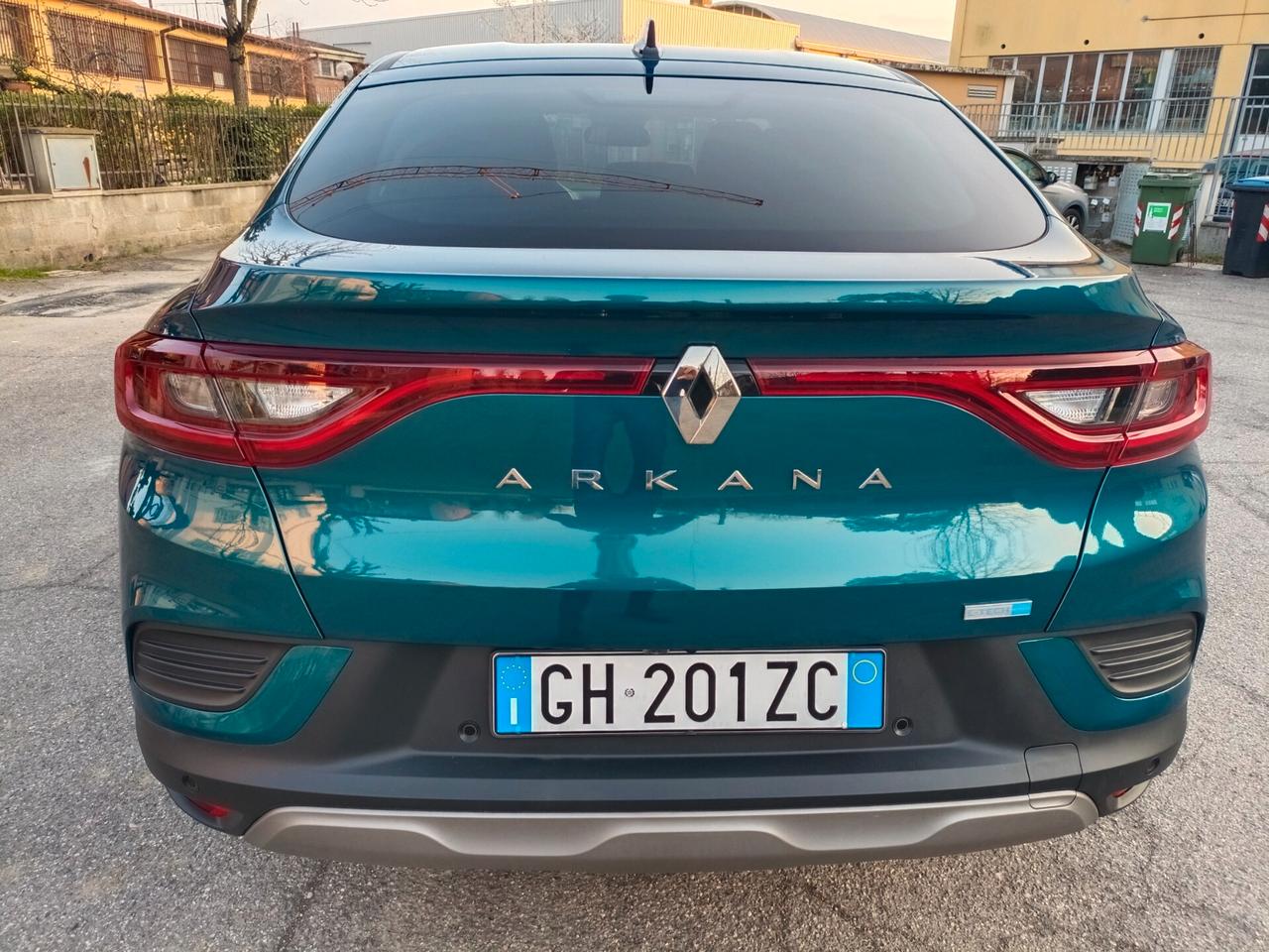 Renault Arkana Hybrid 145 CV Intens