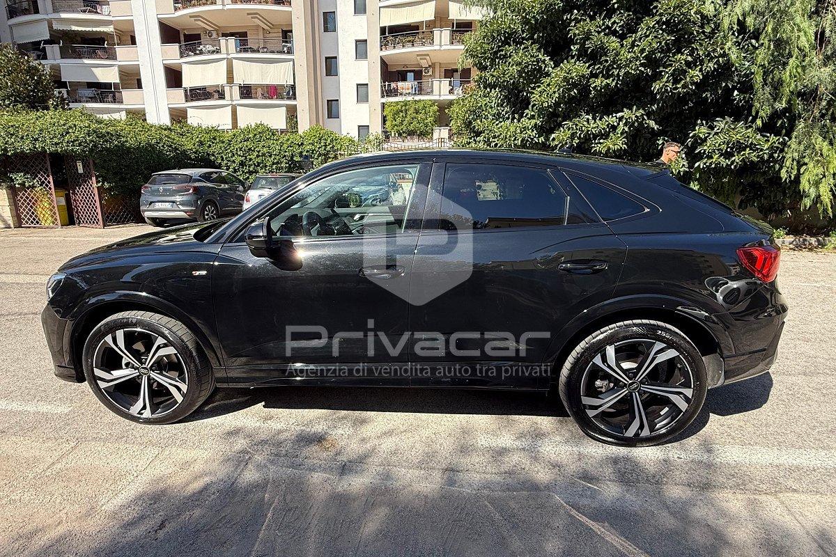 AUDI Q3 SPB 35 TDI S tronic Identity Black
